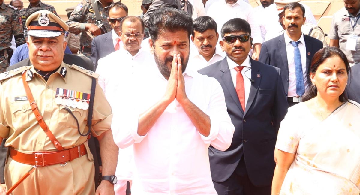 Revanth Reddy వారందరికీ గుడ్ న్యూస్ త్వరలోనే అకౌంట్ లోకి రూ5లక్షలు వేయనున్న రేవంత్