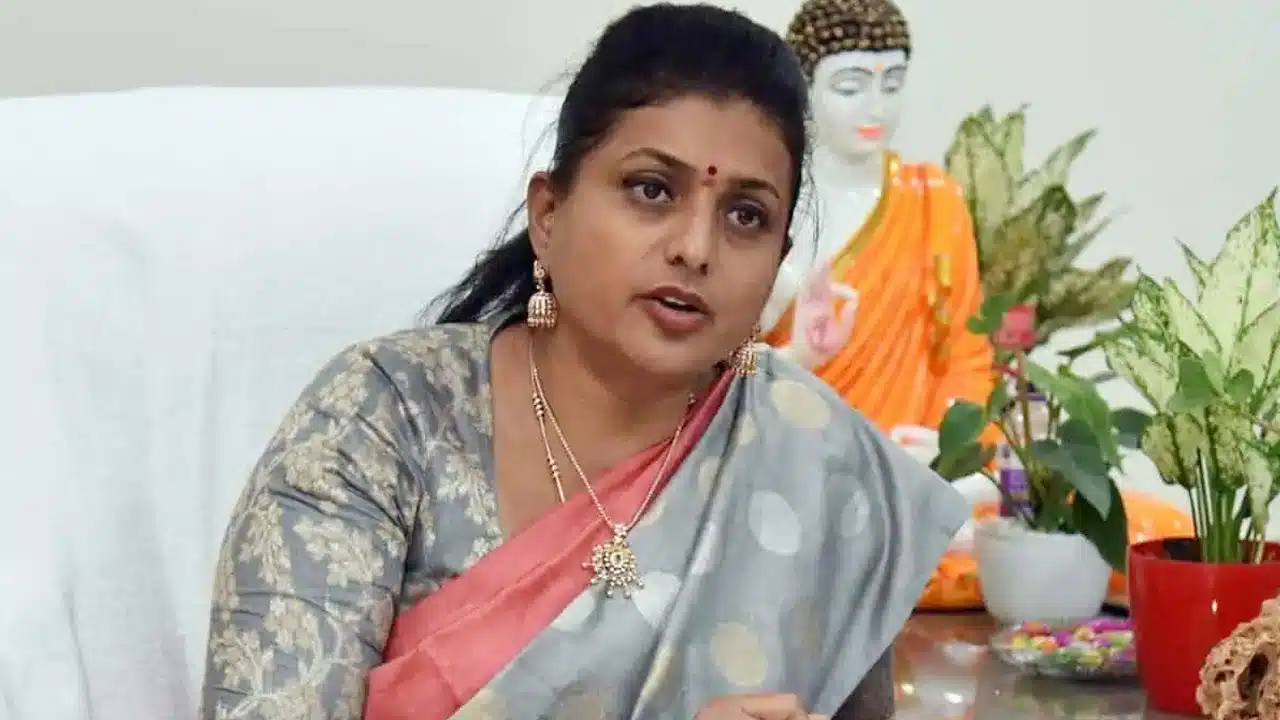 Roja : రోజా ప‌రిస్థితి ఇంత దారుణంగా మారిందా... ఆమెకి వారే దిక్కు..!