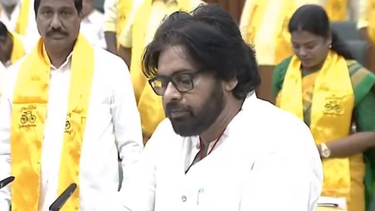 Pawan kalyan : ప‌దేళ్ల క‌ళ‌..  కొణిదెల ప‌వ‌న్ క‌ళ్యాణ్ అనే నేను అంటూ అసెంబ్లీలో ప్ర‌మాణ స్వీకారం..!