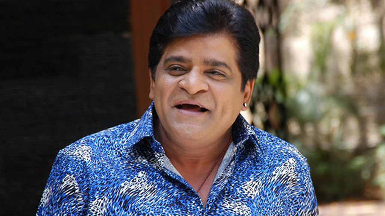 Comedian Ali : మొత్తానికి ఆలీ అడ్డంగా దొరికిపోయాడుగా.. ఓ రేంజ్‌లో ట్రోలింగ్