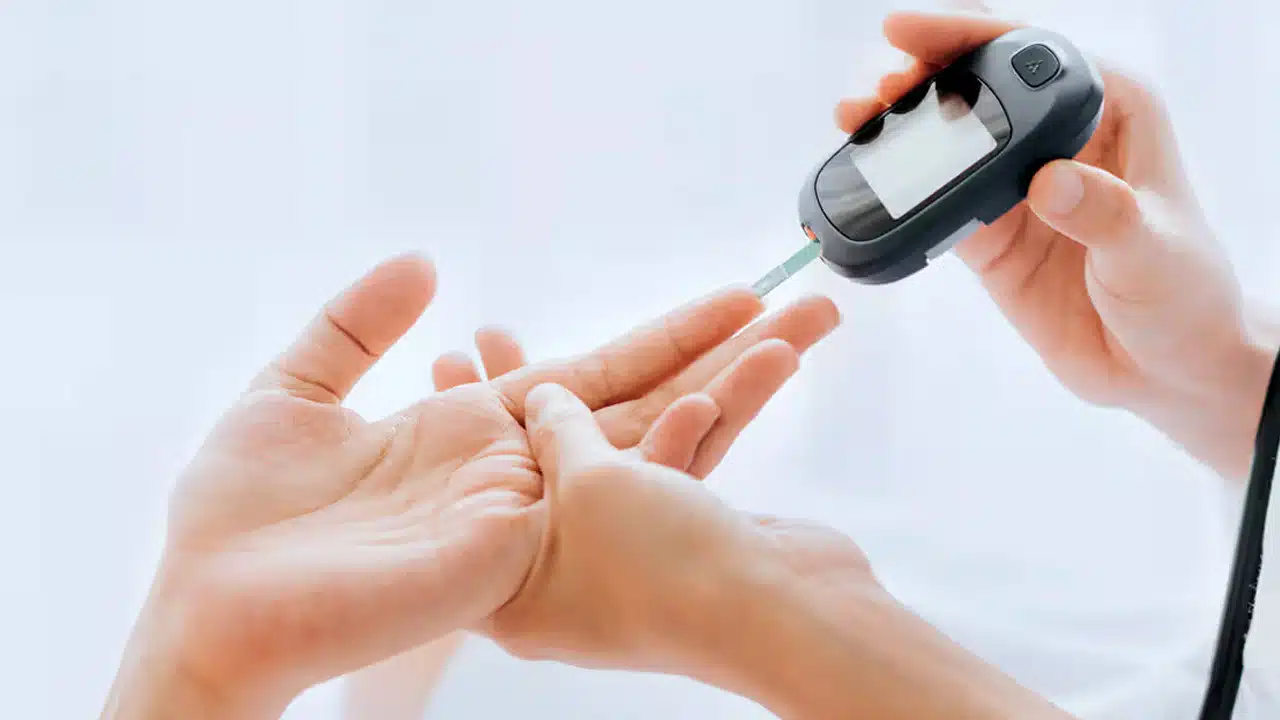 Diabetes : ఈ మొక్కలు డయాబెటిస్ ను కంట్రోల్ చేస్తాయంట... వెంటనే వాడండి...!
