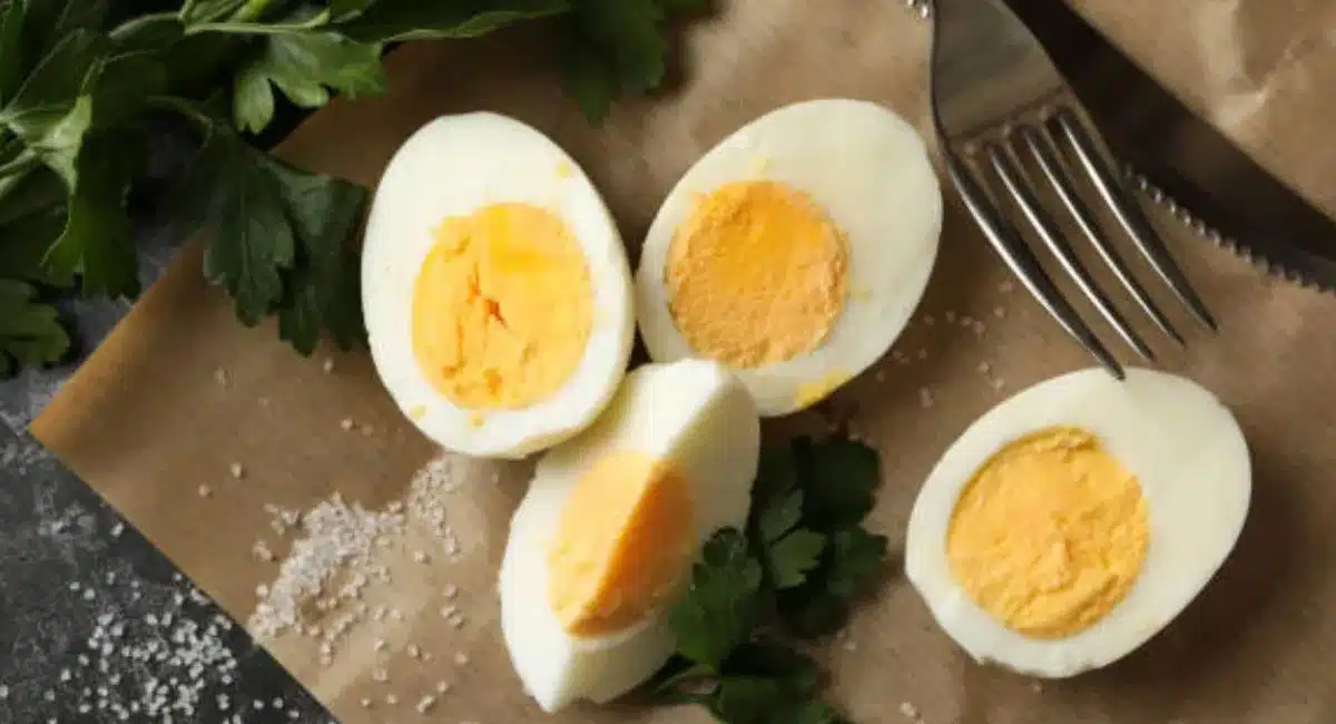 Eggs :  గుడ్లను ఎక్కువగా తింటున్నారా... ఎలాంటి సమస్యలు వస్తాయో తెలుసా....