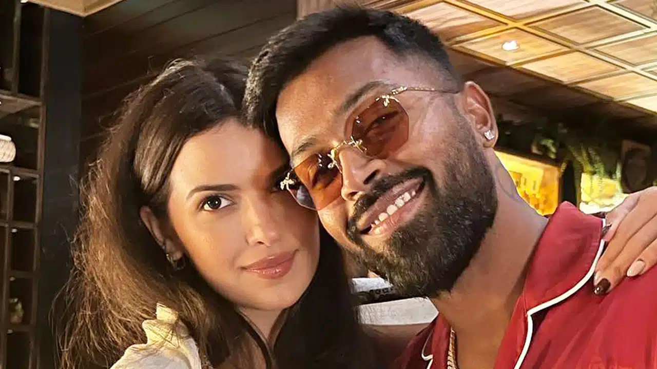 Hardik Pandya : హార్ధిక్ పాండ్యా కి దెబ్బ మీద దెబ్బ‌... కెప్టెన్సీ పోయింది, పెళ్లాం కూడా అతన్ని వ‌దిలేసి కొడుకుతో జంప్..!