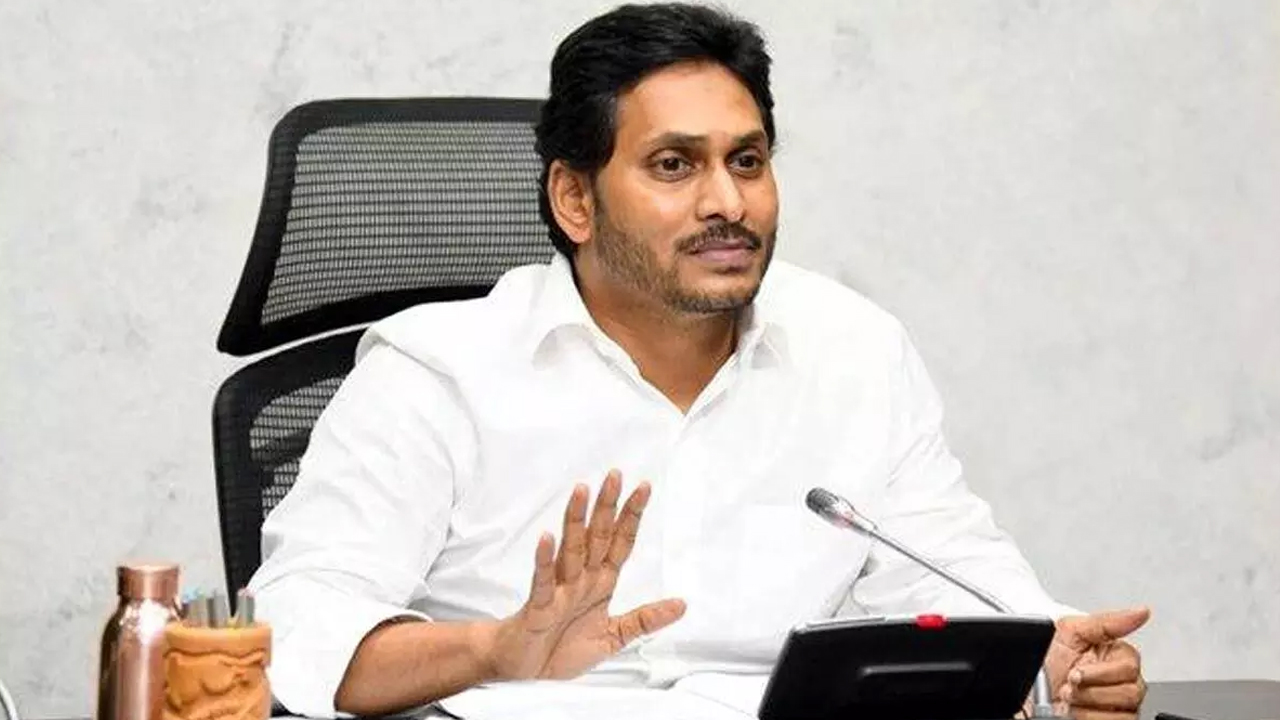 Jagan Mohan Reddy : జ‌గ‌న్ ఇచ్చిన మూడు హామీలే ఆయ‌న‌కి నిద్ర లేకుండా చేస్తున్నాయా…!