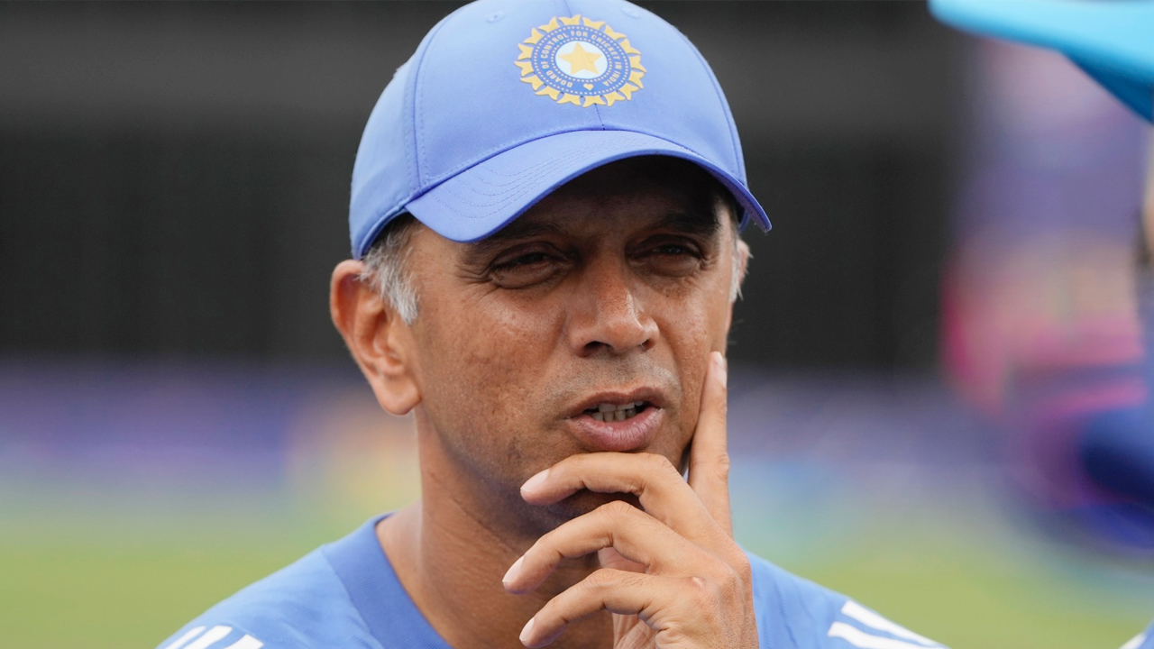 Rahul Dravid : బిసిసిఐ ఇచ్చిన ప్రైజ్ మనీ తిరస్కరించిన ద్రవిడ్..!