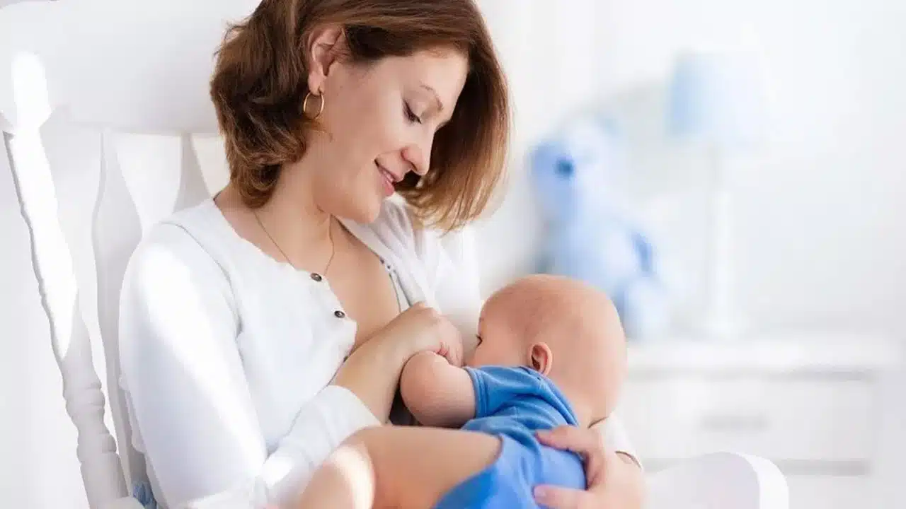 Breast Feeding : తల్లిపాలపై అవగాహన కల్పిస్తున్న కేంద్ర ప్రభుత్వం...!