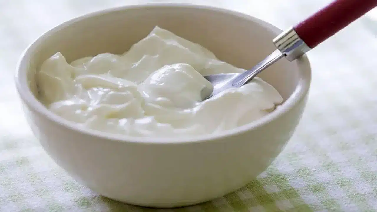Curd : పెరుగు పుల్లగా ఉందని పారేస్తున్నారా... ఈ టిప్స్ పాటించండి...పులుపు ఇట్టే మాయం...!