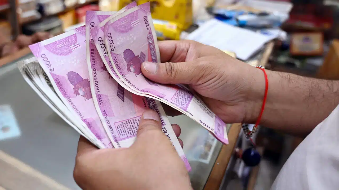 Business : జస్ట్ 15 వేలు పెట్టి వ్యాపారం మొదలు పెడితే.. నెలకు 50 వేల దాకా ఆదాయం.. మీరు చూసేయండి..!