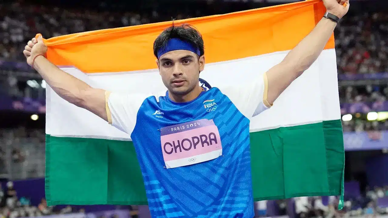 Neeraj Chopra : ర‌జ‌తం సాధించిన బ‌ల్లెం వీరుడు.. ప‌త‌కం వ‌చ్చినందుకు ఆనంద‌మే కాని...!