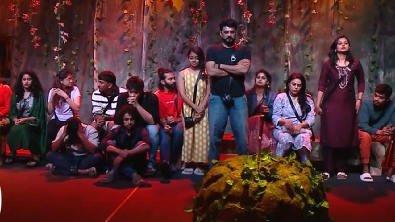 Bigg Boss 8  Telugu : బిగ్ బాస్ లో మొదలైన నామినేషన్స్ రచ్చ..!