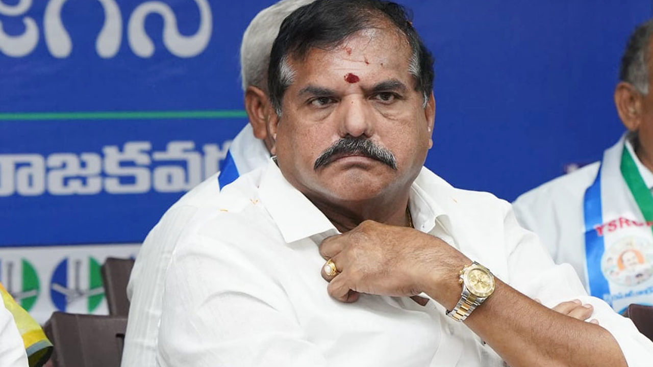 Botsa Satyanarayana : జనసేన వైపు చూస్తున్న బొత్స.. సోదరుడి తర్వాత ఆయనేనా..?