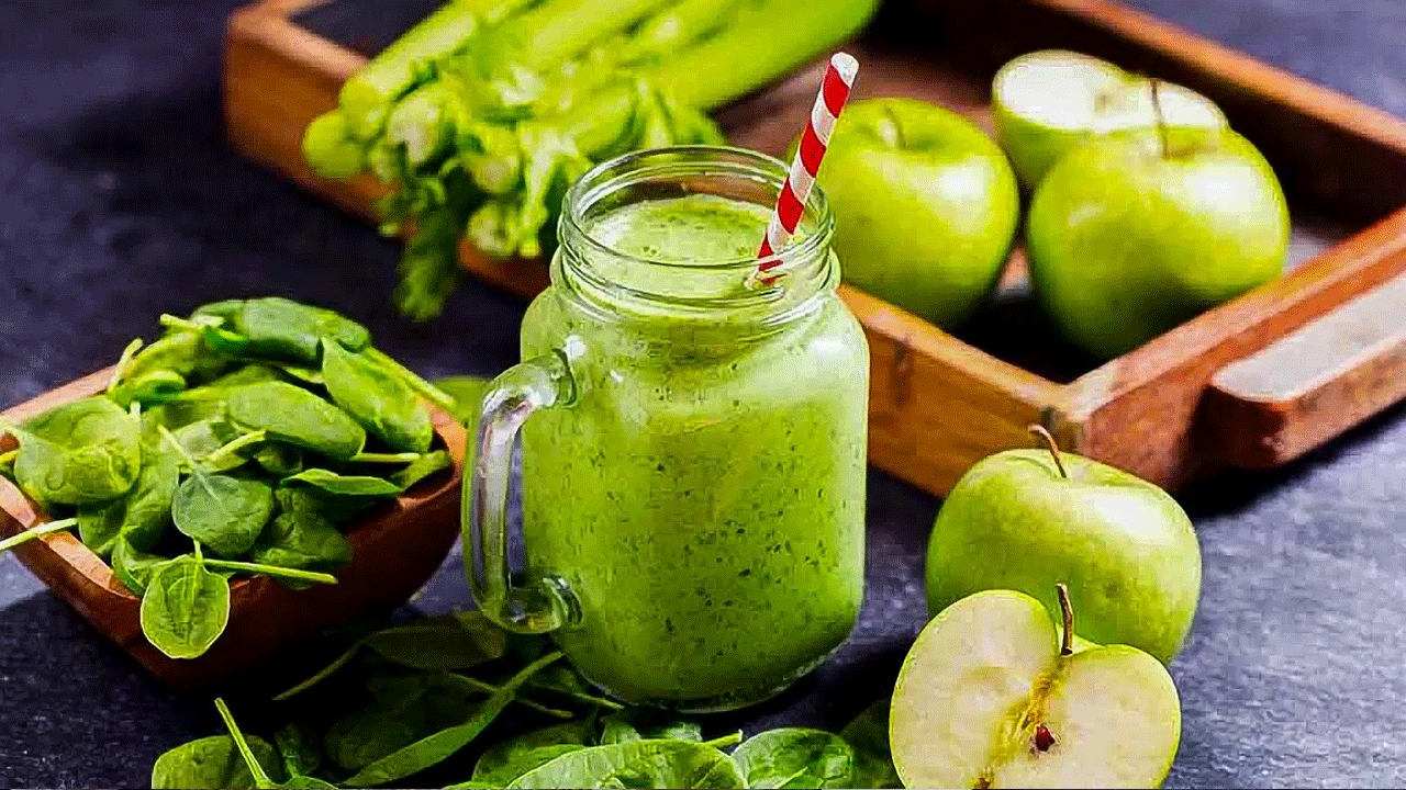 Spinach Juice : అందం, ఆరోగ్యం మీ సొంతం కావాలంటే… పాలకూర రసాన్ని తీసుకోండి…!