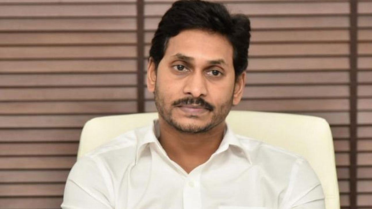 Ycp : వైసీపీకి దెబ్బ మీద దెబ్బ‌.. ఇప్పుడు మ‌రో వికెట్ డౌన్..!