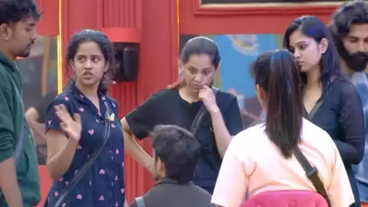 Bigg Boss 8  Telugu : బిగ్ బాస్ 8 లో ఏం జరుగుతుంది.. రాయల్ క్లాన్స్ దాటికి ఓజీ క్లాన్ సభ్యులు విలవిల..!