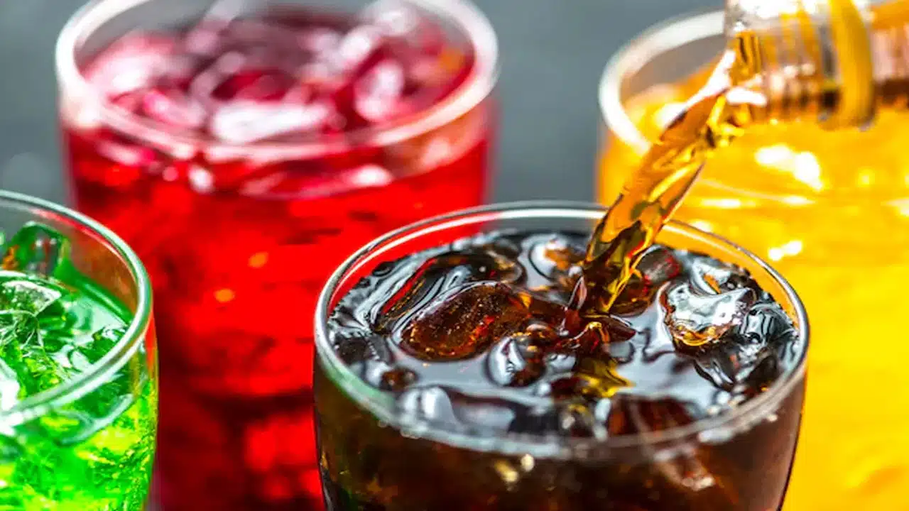 Diet Soda : డైట్ సోడాను ఎక్కువగా తాగుతున్నారా... ప్రాణాలు ప్రమాదంలో పడ్డట్టే...!!