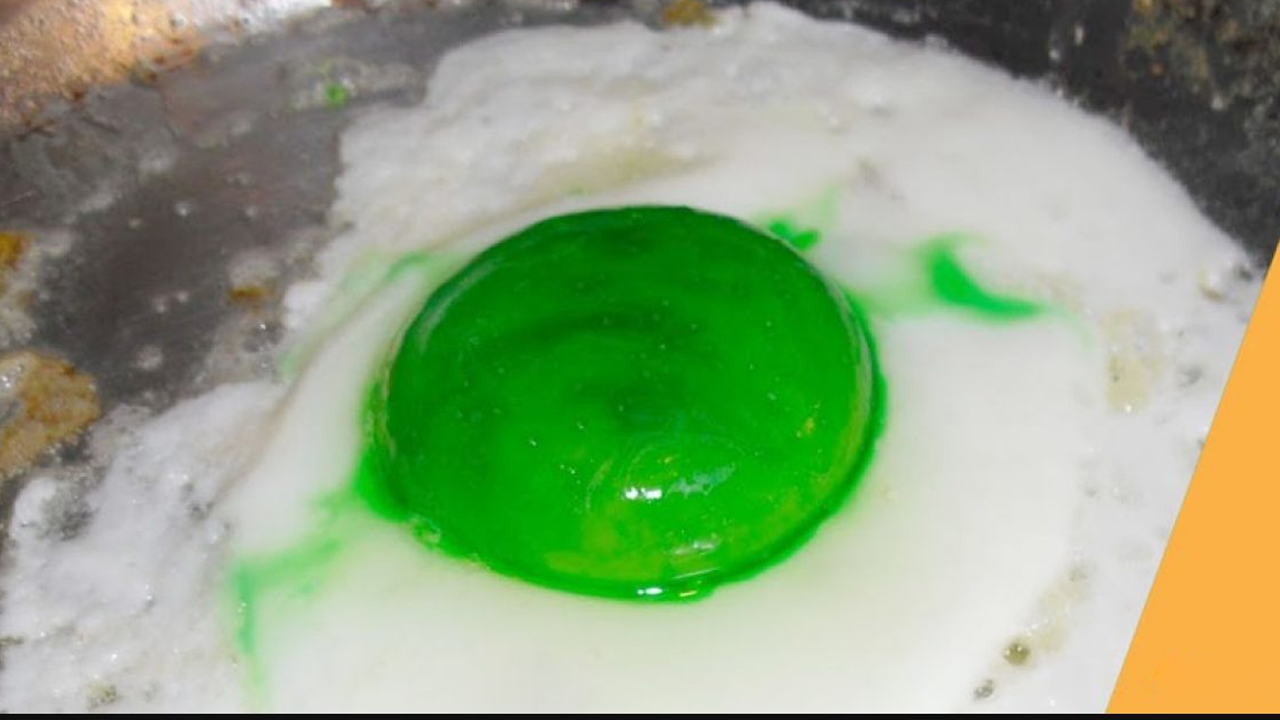 Green Egg Yolk : వీడిన గుడ్డు గ్రీన్‌ సొన మిస్టరీ..!