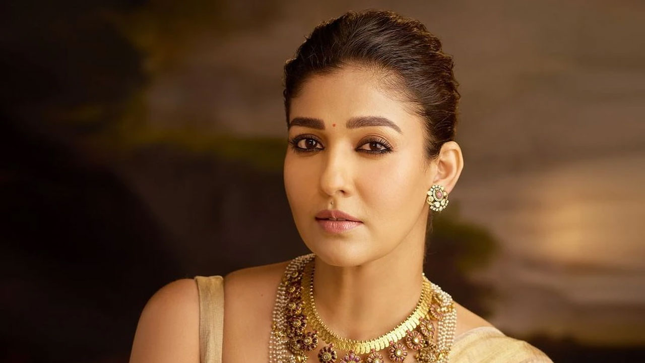 Nayanthara : అక్క‌డ ప్లాస్టిక్ సర్జరీ… క్లారిటీ ఇచ్చిన నయనతార ..!