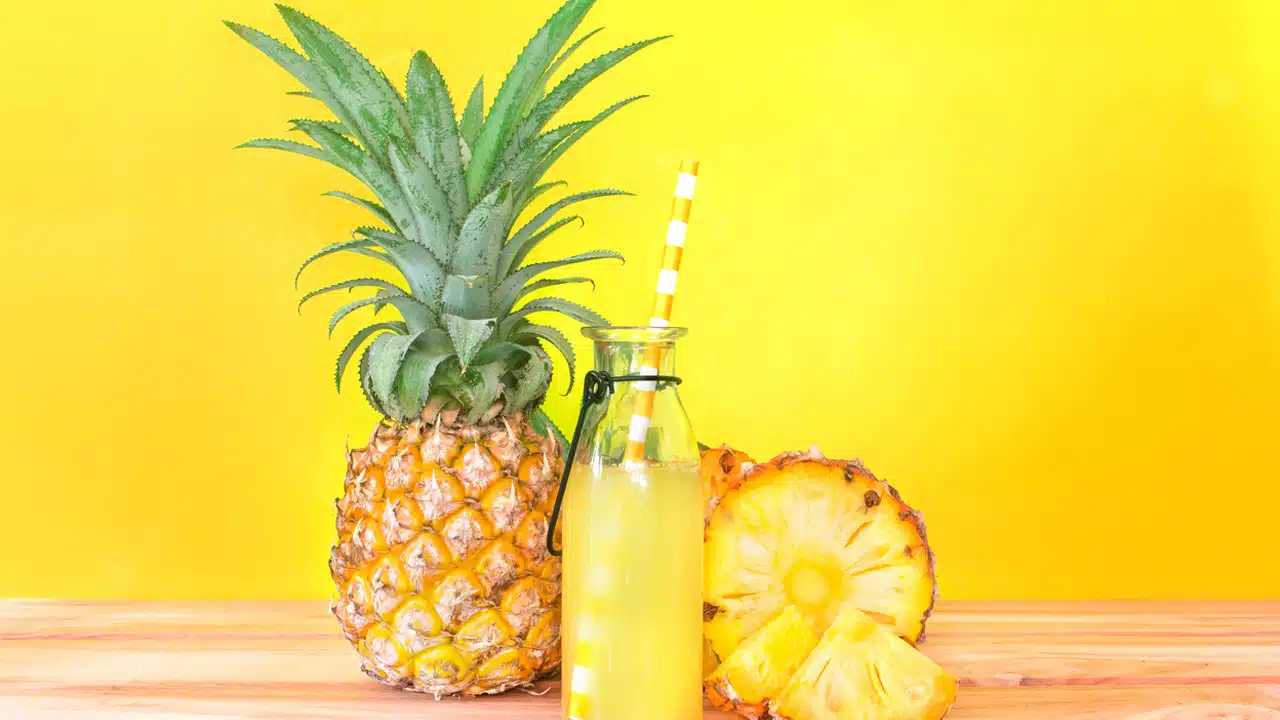 Pineapple : పైనాపిల్ ను తీసుకోవడం వలన క్యాన్సర్ ను అరికట్టోచ్చా... దీనిపై నిపుణుల స్పందన ఏమిటి...??