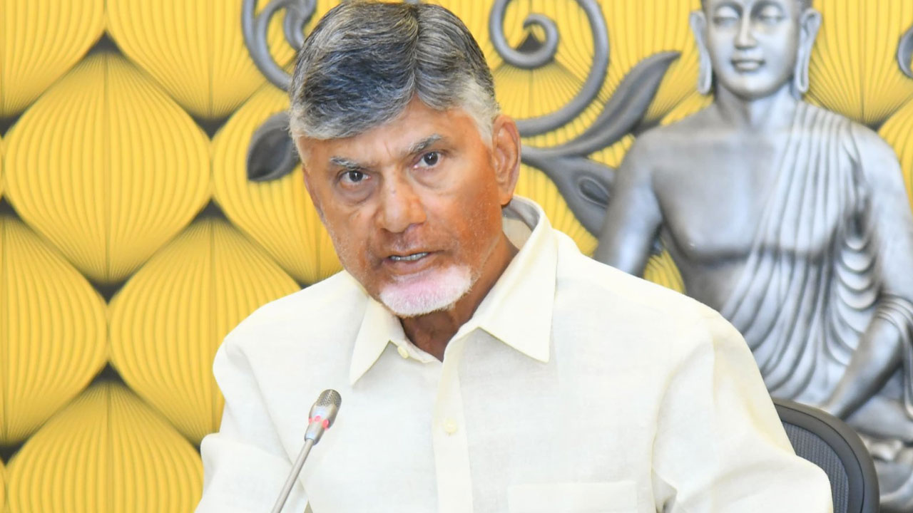 Chandrababu Naidu : పార్టీకి ఉప‌యోగ‌ప‌డ‌కుంటే, నీకు మంత్రి ప‌ద‌వి ఎందుకు.. చంద్ర‌బాబు సీరియ‌స్..!