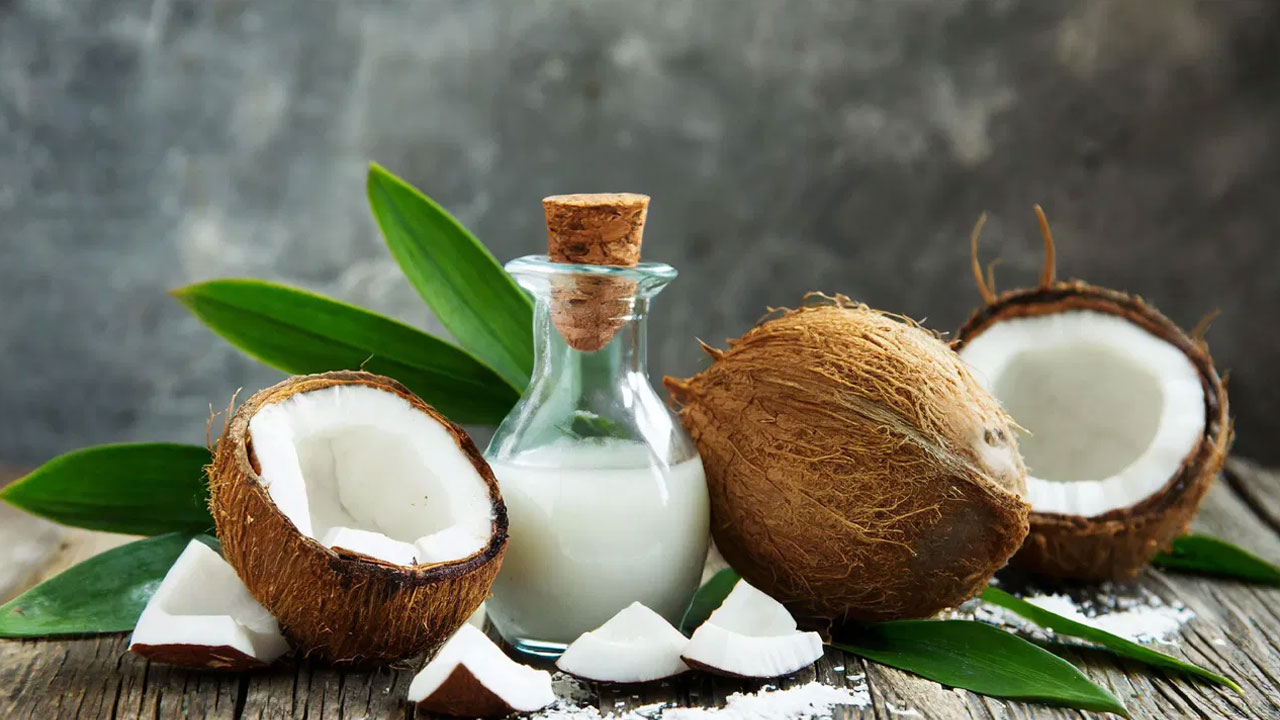 Coconut Oil : ప్రతిరోజు ఒక టేబుల్ స్పూన్ కొబ్బరి నూనెను తాగితే… ఎంతో శక్తివంతమైన ఐదు ప్రయోజనాలు అందుతాయట తెలుసా…!!