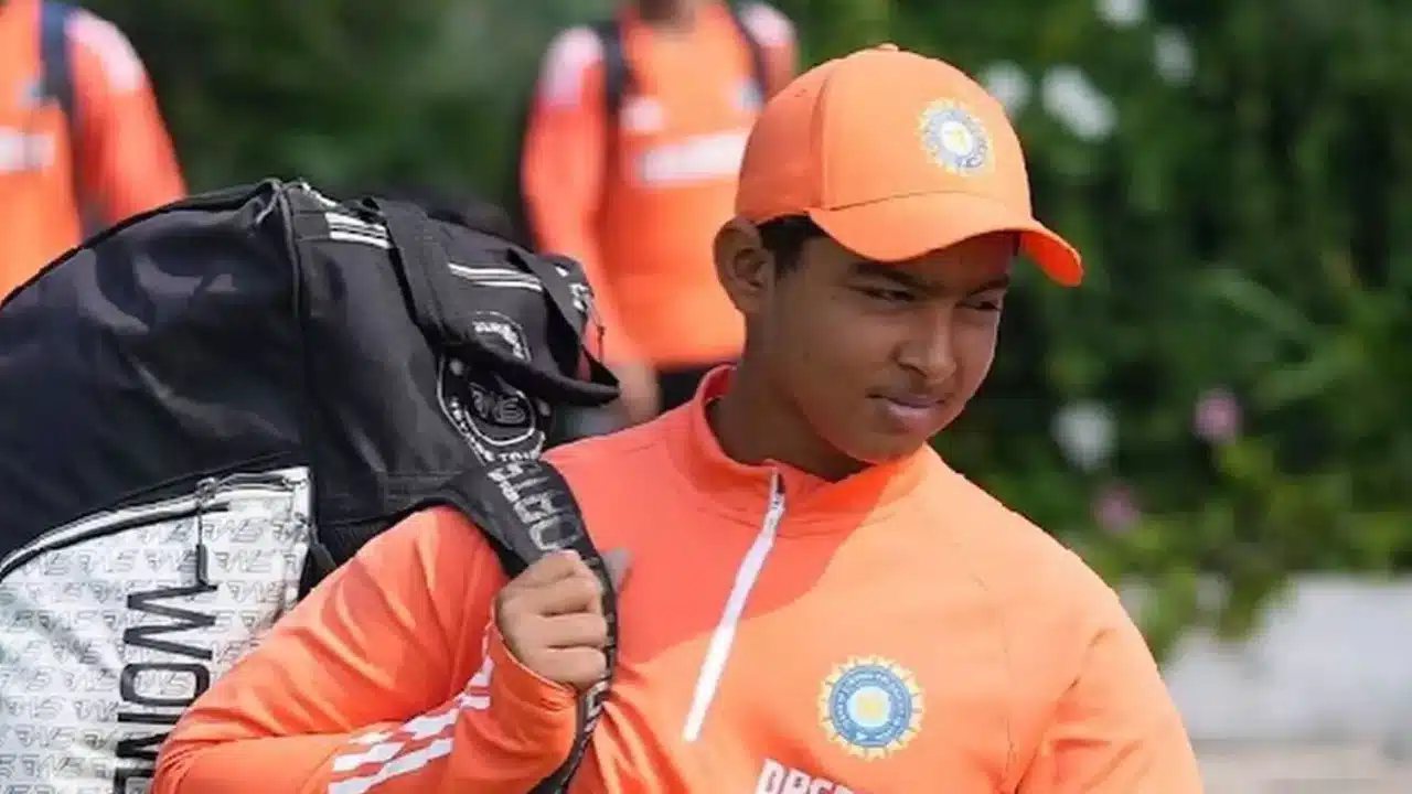 Vaibhav Suryavanshi : 13 ఏళ్ల పిల్లాడిపై కోట్ల వ‌ర్షం.. వ‌య‌స్సు విష‌యంలో పెద్ద ర‌చ్చ‌..!