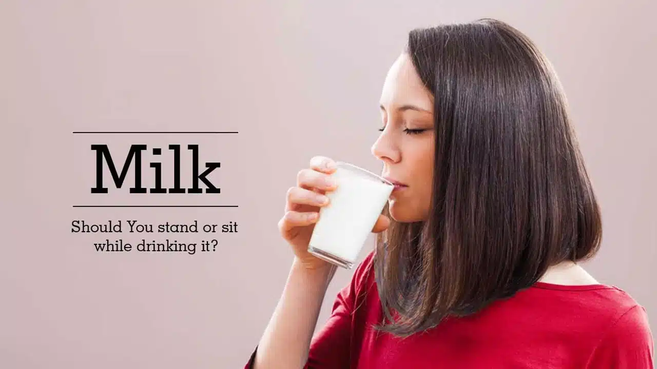 Milk : పాలు ఆరోగ్యానికి మంచిదని... నిలబడి మరీ తాగుతున్నారా...? ఇక మీ పని అంతే...?