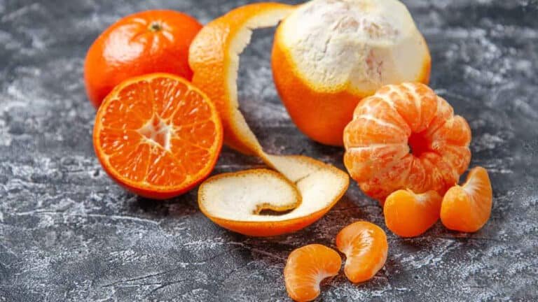 Orange Peels : మీ చర్మం అందంగా మెరవాలంటే… నారింజ తొక్కలను ఇలా వాడండి…??
