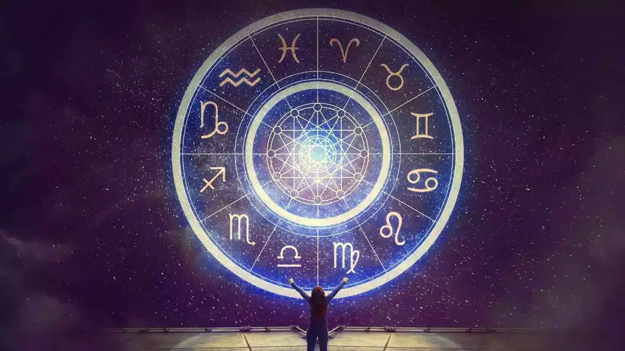 Zodiac Signs : 54 సంవత్సరముల తరువాత ఒక అద్భుతం.... ఏడవ తేదీ నుంచి ఈ రాశుల వారికి మహర్ జాతకం పట్టబోతుంది...?