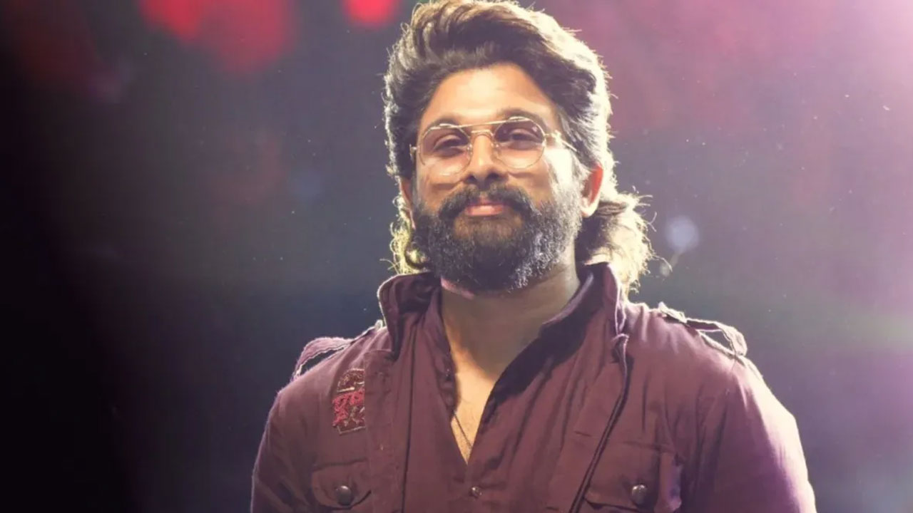 Allu Arjun : ఓ వైపు ప్రశంసలు.. మరోవైపు విమర్శలు.. అల్లు అర్జున్ నే మెయిన్ టాపిక్ అయ్యాడుగా..!