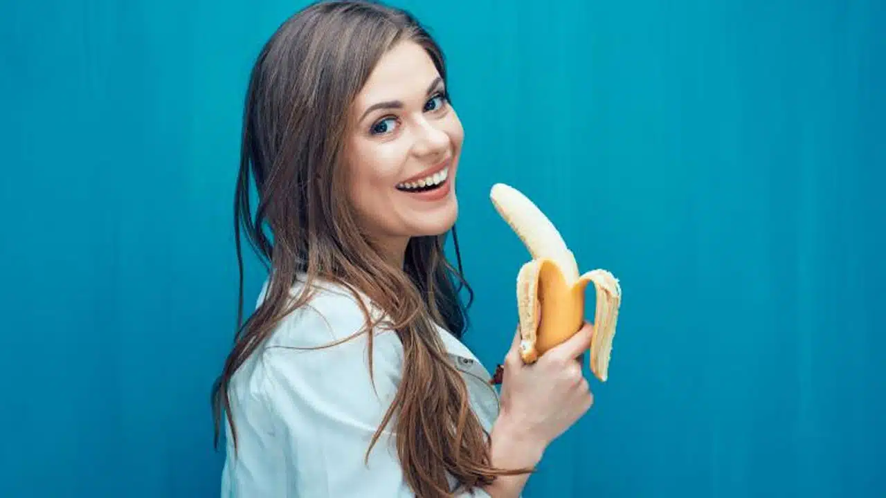 Bananas : అరటి పండ్లను అదే పనిగా తింటూ ఉంటే... కలిగే అనారోగ్య సమస్యలు ఏంటో తెలుసా...