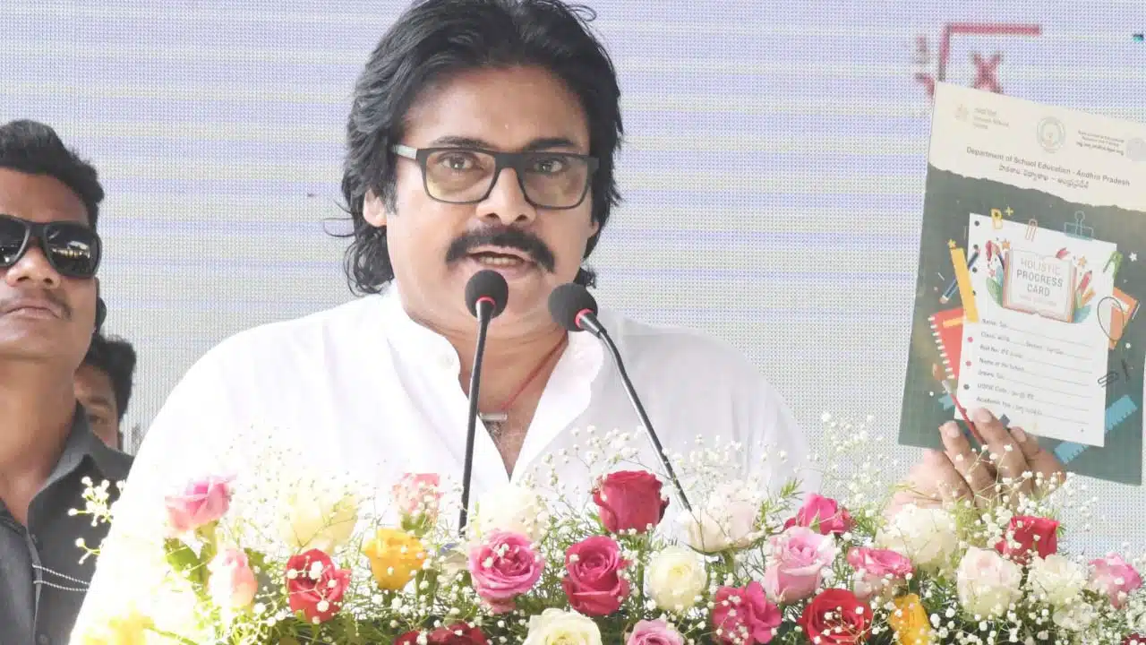 Pawan Kalyan : పవన్ కళ్యాణ్ దూకుడు కూటమి ప్రభుత్వాన్ని ఇబ్బందుల్లోకి నెడుతుందా ?