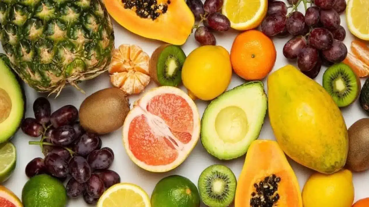 Diabetes : షుగర్ పేషెంట్లు ఈ ఫ్రూట్స్ ని హ్యాపీగా తినవచ్చు..! మరి ఆ పండ్లు ఏమిటి...?