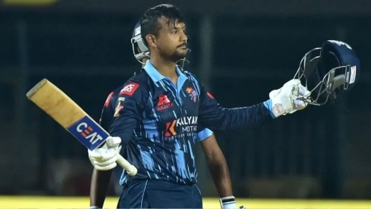 Mayank Agarwal : అర‌వీర భ‌యంక‌ర‌మైన ఫామ్‌లో ఆ ఆట‌గాడు.. ప‌ట్టుబట్టి టీమ్‌లోకి టీమ్‌లోకి తీసుకొచ్చే ప్లాన్