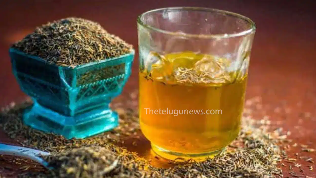 Cumin Water : : ఉదయాన్నే ఖాళీ కడుపున పసుపు జీలకర్ర నీరు తాగితే... ఏం జరుగుతుందో తెలుసా...?