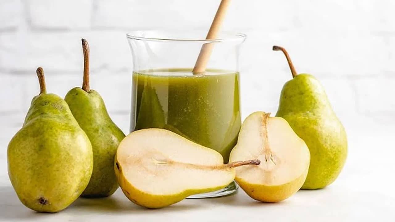  Pear Fruit Benefits : ఈ పండును తొక్కతో సహా తింటే.. ఆరు రెట్లు ఎక్కువ ఫలితాలు.. మరి ఆ పండు ఏమిటో తెలుసా..?