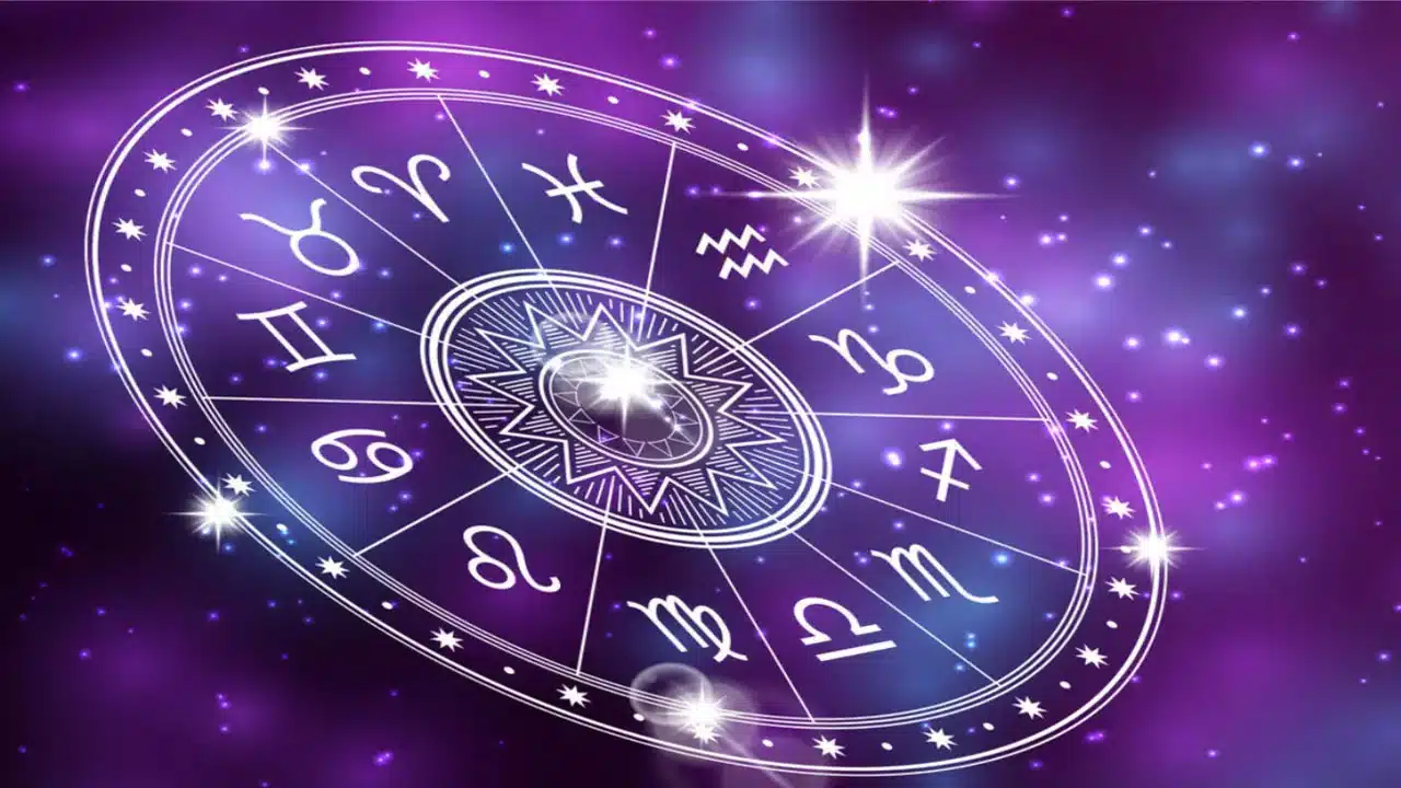 Zodiac Signs : మార్చి నెలలో ఈ రాశుల వారికి సిరిసంపదలను మోసుకొస్తున్న... శుక్రాధిత్య రాజయోగం....?