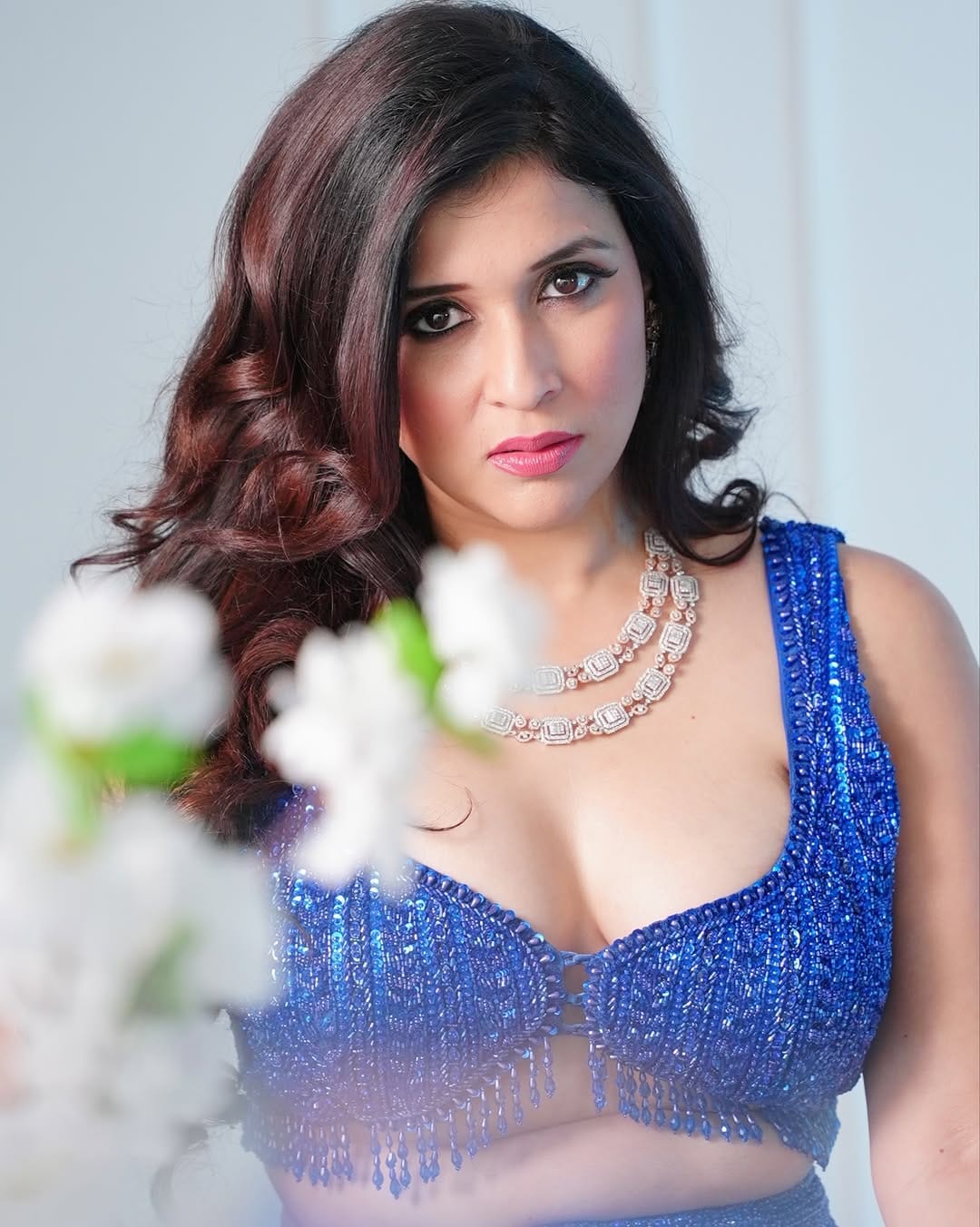 Mannara Chopra మన్నారా చోప్రా చూస్తే మ‌తి పోవాల్సిందే ఈ యాంగిల్స్ మీకోసమేవైర‌ల్ ఫిక్స్‌