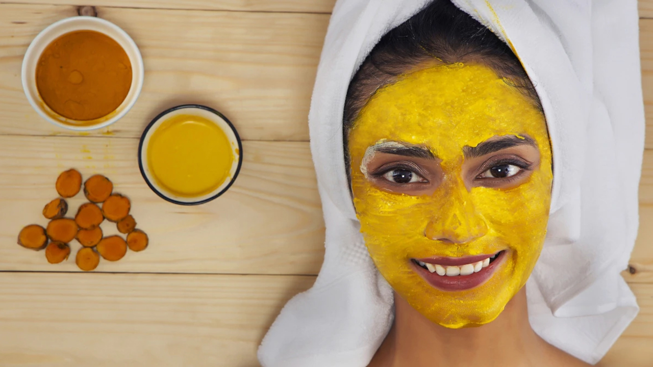 Turmeric Face Mask పసుపుతో ఫేస్ ప్యాక్ వేసుకుంటున్నారా అయితే ఇది తప్పక తెలుసుకోవాల్సిందే