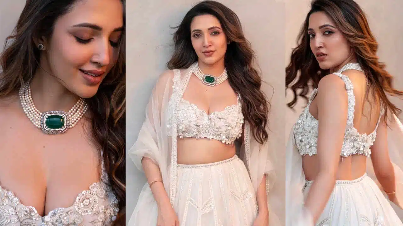 Neha Shetty : అందాల‌తో గ‌త్త‌ర లేపుతున్న నేహా శెట్టి.. ఇలా అయితే భ‌రించ‌లేం..!