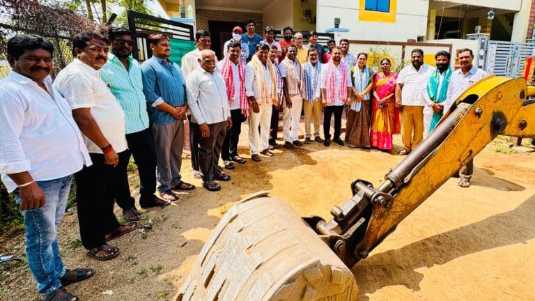 Peerzadiguda : పీర్జాదిగూడ నగర పాలక సంస్థలో అండర్ గ్రౌండ్ డ్రైనేజి & రోడ్ పనుల ప్రారంభోత్సవం…!