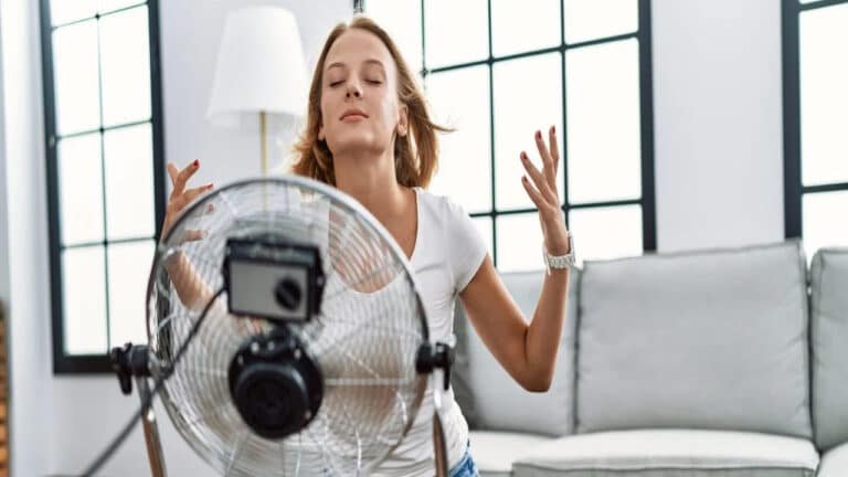 Summer Hacks : ఇళ్లల్లో ఏసీలు లేని వారు, పై అంతస్తులో ఉండేవారు… మీ ఇంటిని కూల్ గా మార్చేయండిలా…?