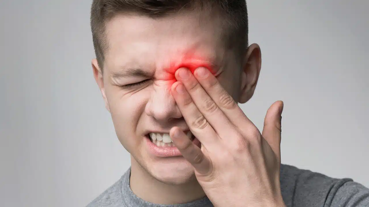 Sharp pain In The Eye : కంటిలో ఎక్కువగా నొప్పి వస్తే... దానికి కారణం ఇదే... బి అలక్ట్...?