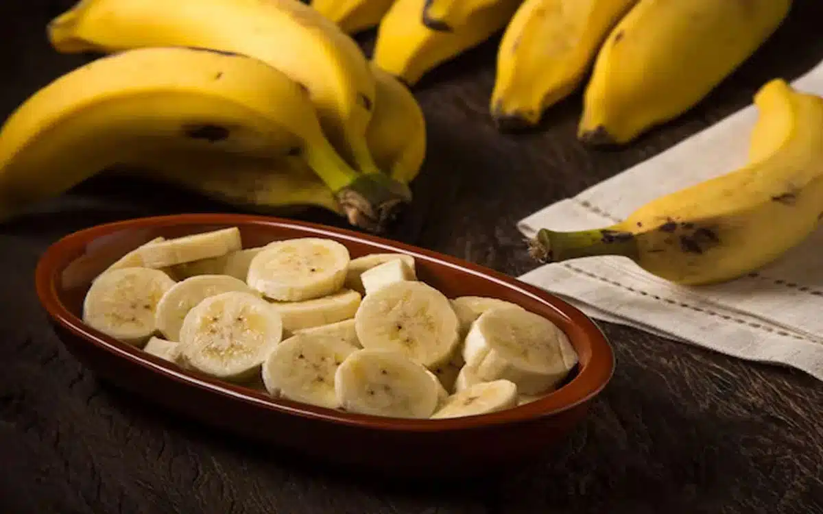 Side Effects Of Bananas : అరటిపండ్లు ఎక్కువగా తింటున్నారా? ఈ ప్రమాదకర దుష్ప్రభావాలు తెలుసుకోవాల్సిందే
