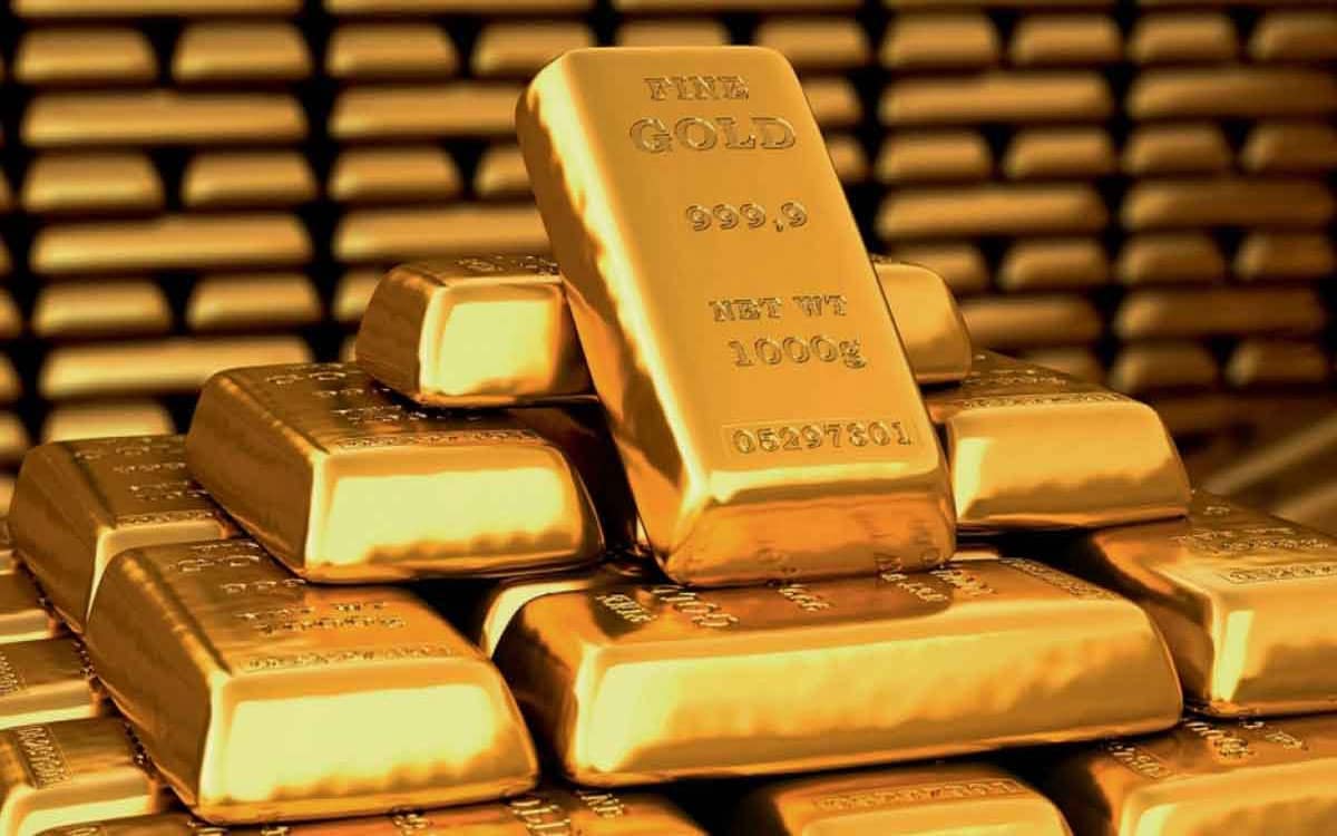 Gold price falls : త‌గ్గ‌నున్న బంగారం ధ‌ర‌లు.. తులం బంగారం రూ.70 వేల‌కు ప‌డిపోయే అవకాశం