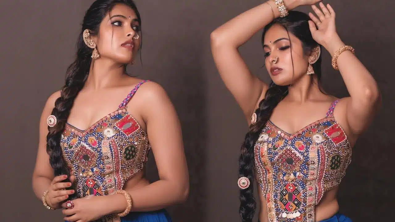Divi Vadthya : చేతులు పైకెత్తి మ‌రీ అందాల విధ్వంసం సృష్టించిన దివి..!