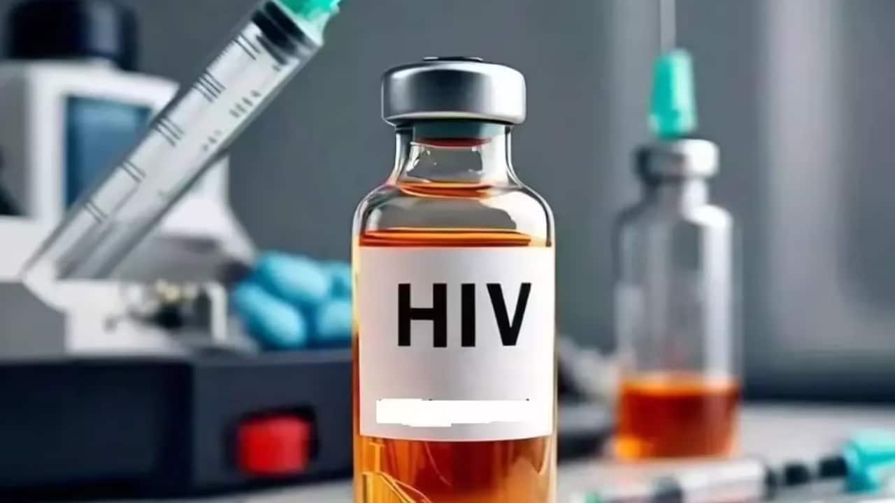 గుడ్‌న్యూస్‌.. హెచ్‌ఐవీ (HIV) వైరస్‌ కు చెక్ పెట్టె ఇంజెక్షన్ ను కనుగొన్నారు..!