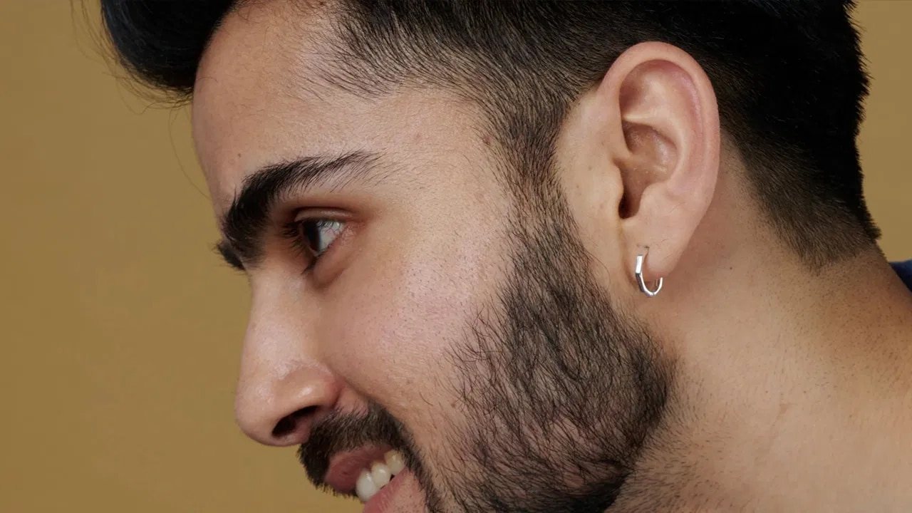 Male Ear Piercing : జ్యోతిష్య శాస్త్రం ఏం చెబుతుందంటే…. పురుషులు చెవులు కుట్టించుకుంటే… కలిగే లాభాలు, మీకు తెలుసా…?