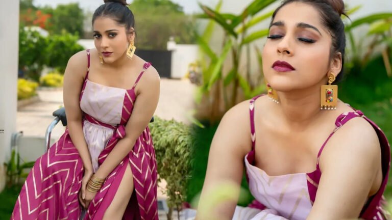 Rashmi Gautam : వావ్ ర‌ష్మీ.. క‌నిపించి క‌నిపించ‌ని అందాల‌తో సెగ‌లు రేపుతున్నావ్‌గా..!