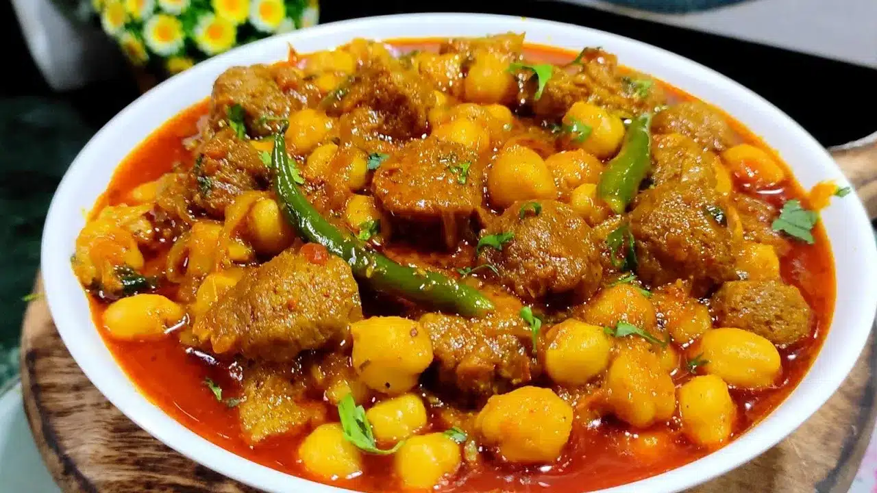 Soya Chunks : మీరు నిత్యం యవ్వనంగా ఉండాలంటే వారానికి ఇది మూడు సార్లు తినండి..? త్వరగా ముసలోళ్ళు అవ్వరట....?