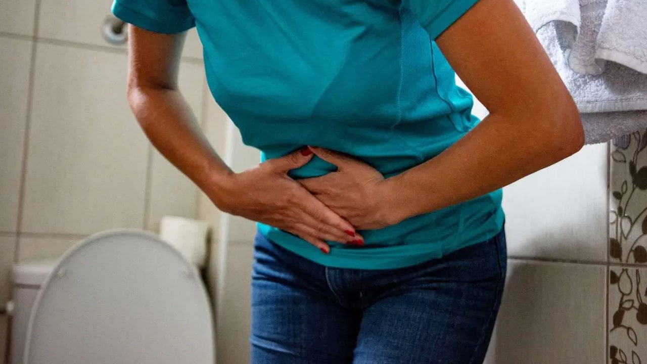 Urinary Tract Infection : మూత్ర నాళ్లాలో ఇన్ఫెక్షన్… దీనిని ఈజీగా తీసిపడేయొద్దు…దీనికి అసలు కారణాలు ఇవే…?